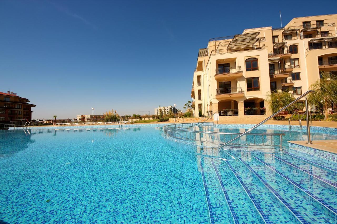 Sorrento - Menada Apartments Sveti Vlas Exterior photo